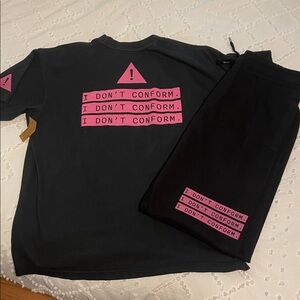Lane Seven I Don’t Conform two piece set large oversized t-shirt sweatpants new